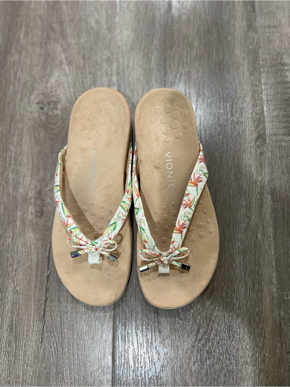 Vionic Bella II Floral Print Flip Flop